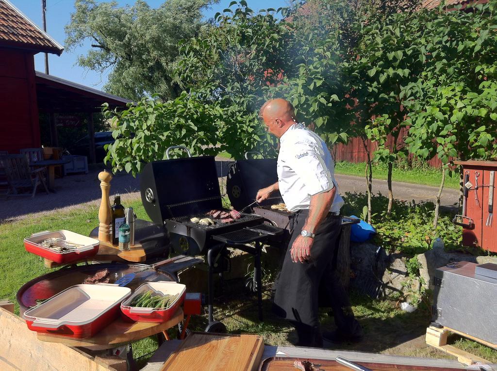 Aeventyrsgardens Vandrarhem, Kinnekulle Källby Kültér fotó